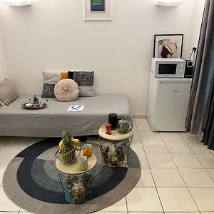 Appartement Le 63*, Trinité (Tartane)